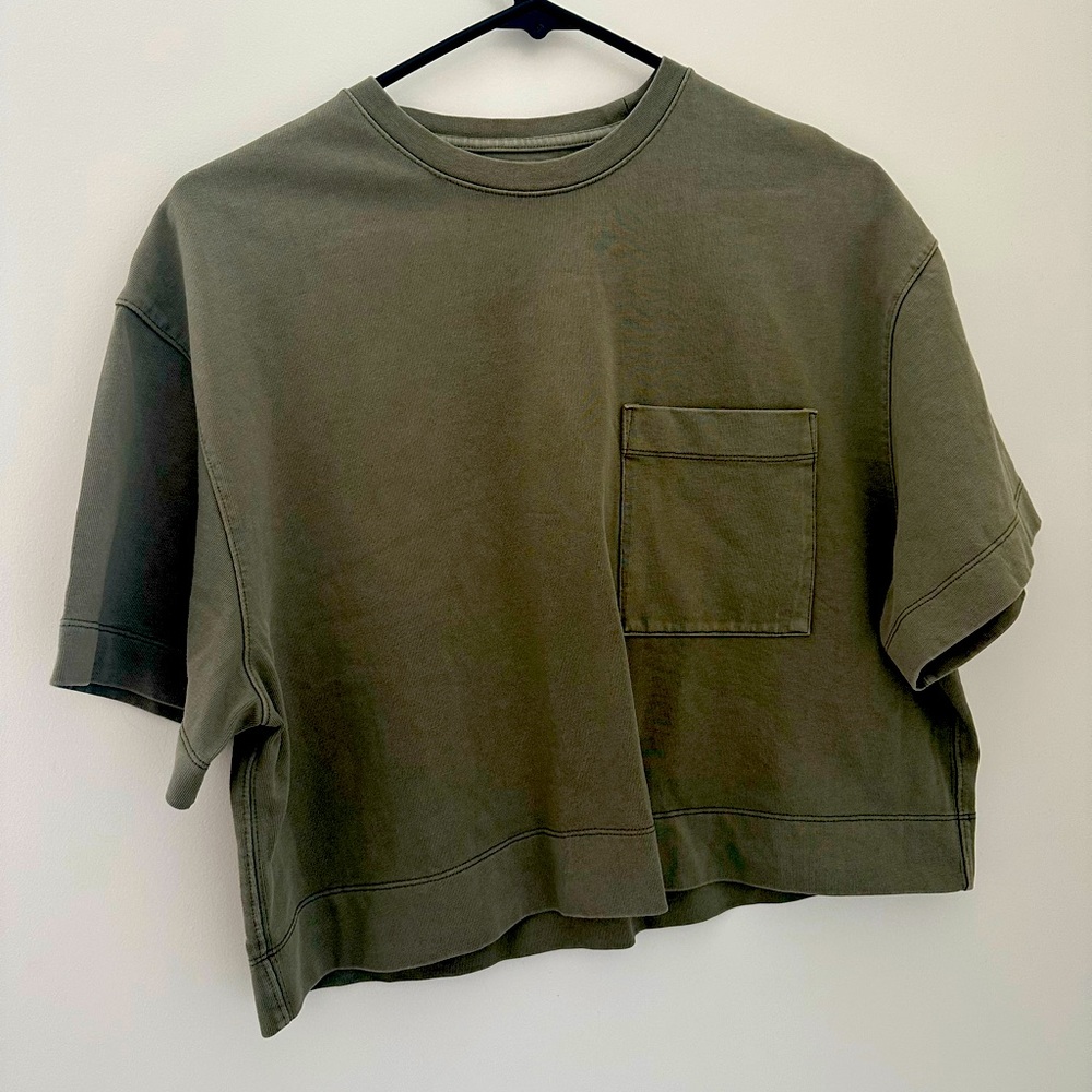 Army/Olive green Athleta Cropped Short Sleeve